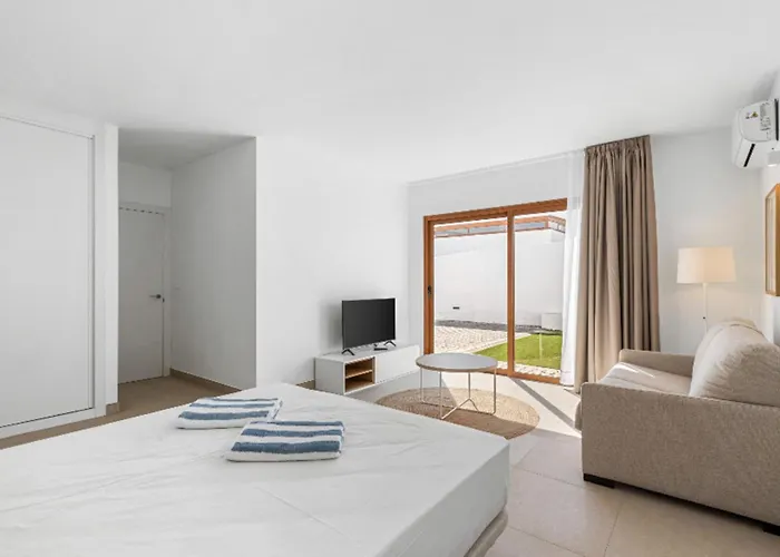 Altos Lena 12b By Escape Villa